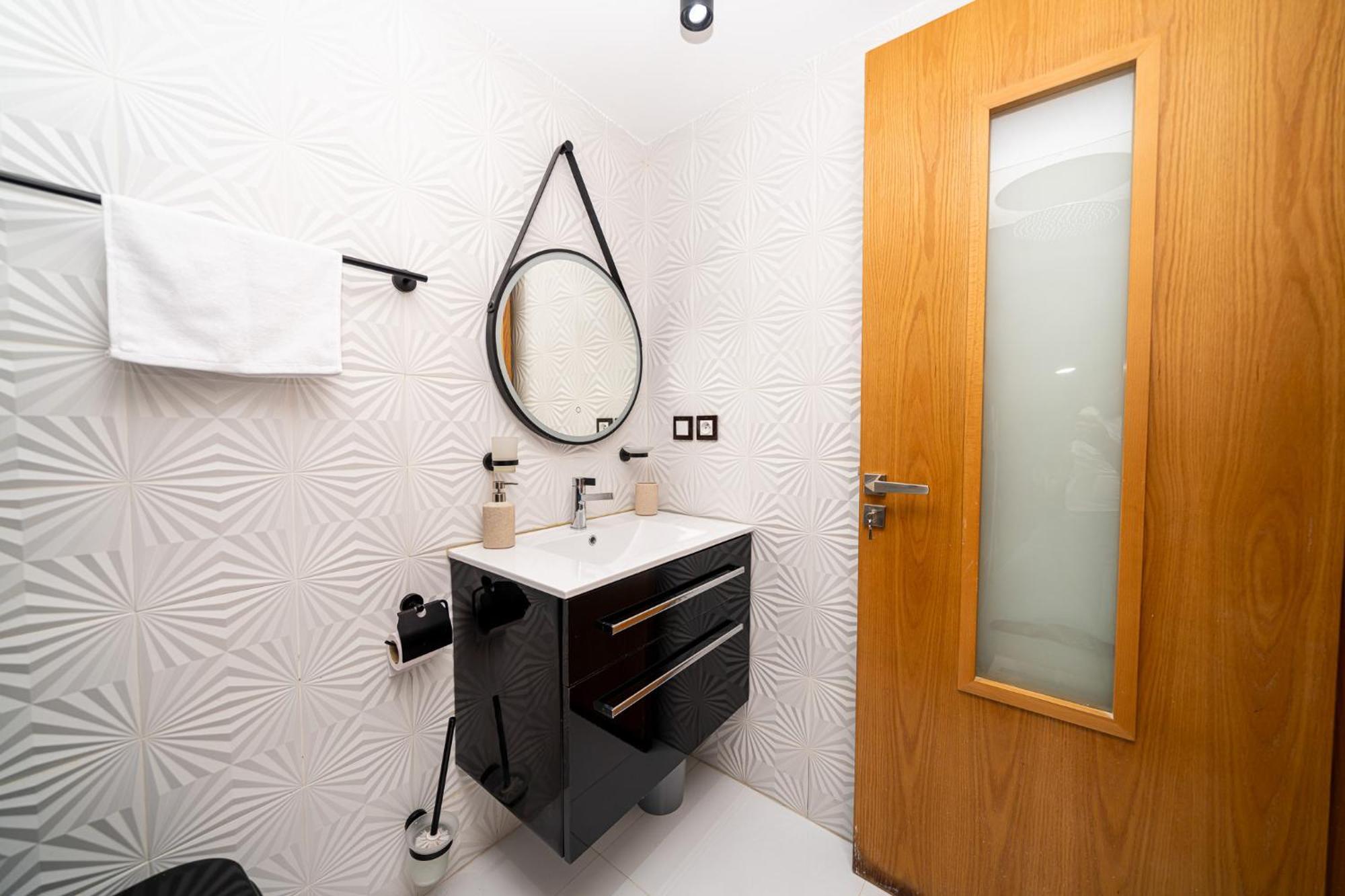 Ecrin Secret, Duplex Prestige, Proche Corniche & Medina, Piscine, Parking, Wifi, Iptv, Ac Apartment Tanger Ngoại thất bức ảnh