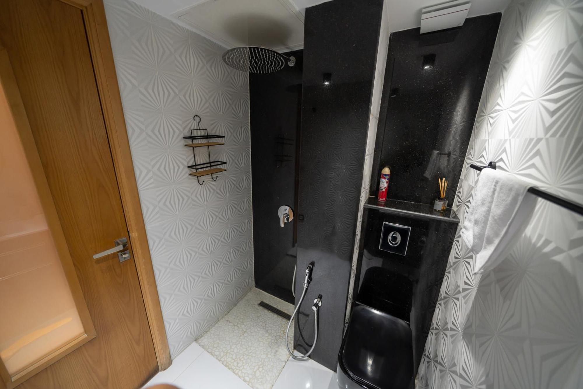Ecrin Secret, Duplex Prestige, Proche Corniche & Medina, Piscine, Parking, Wifi, Iptv, Ac Apartment Tanger Ngoại thất bức ảnh